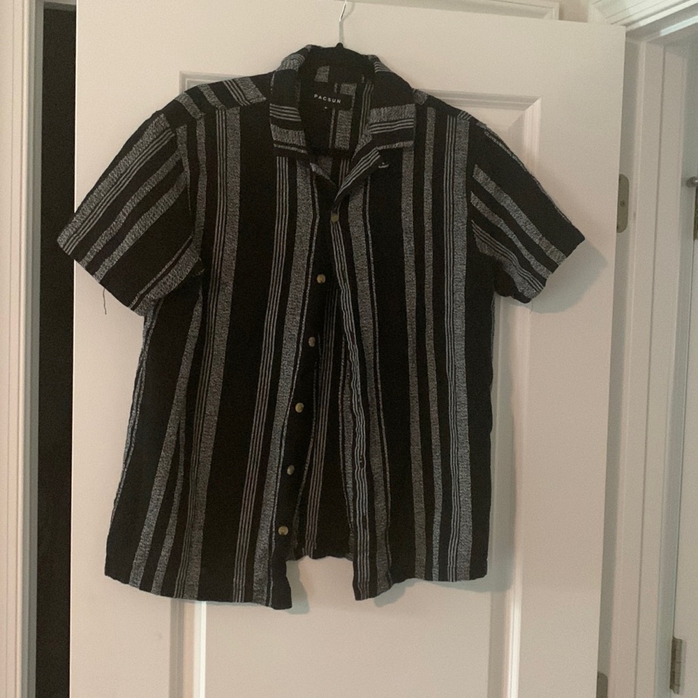 Stylish PACSUN button down, black and white stripe Shirt.